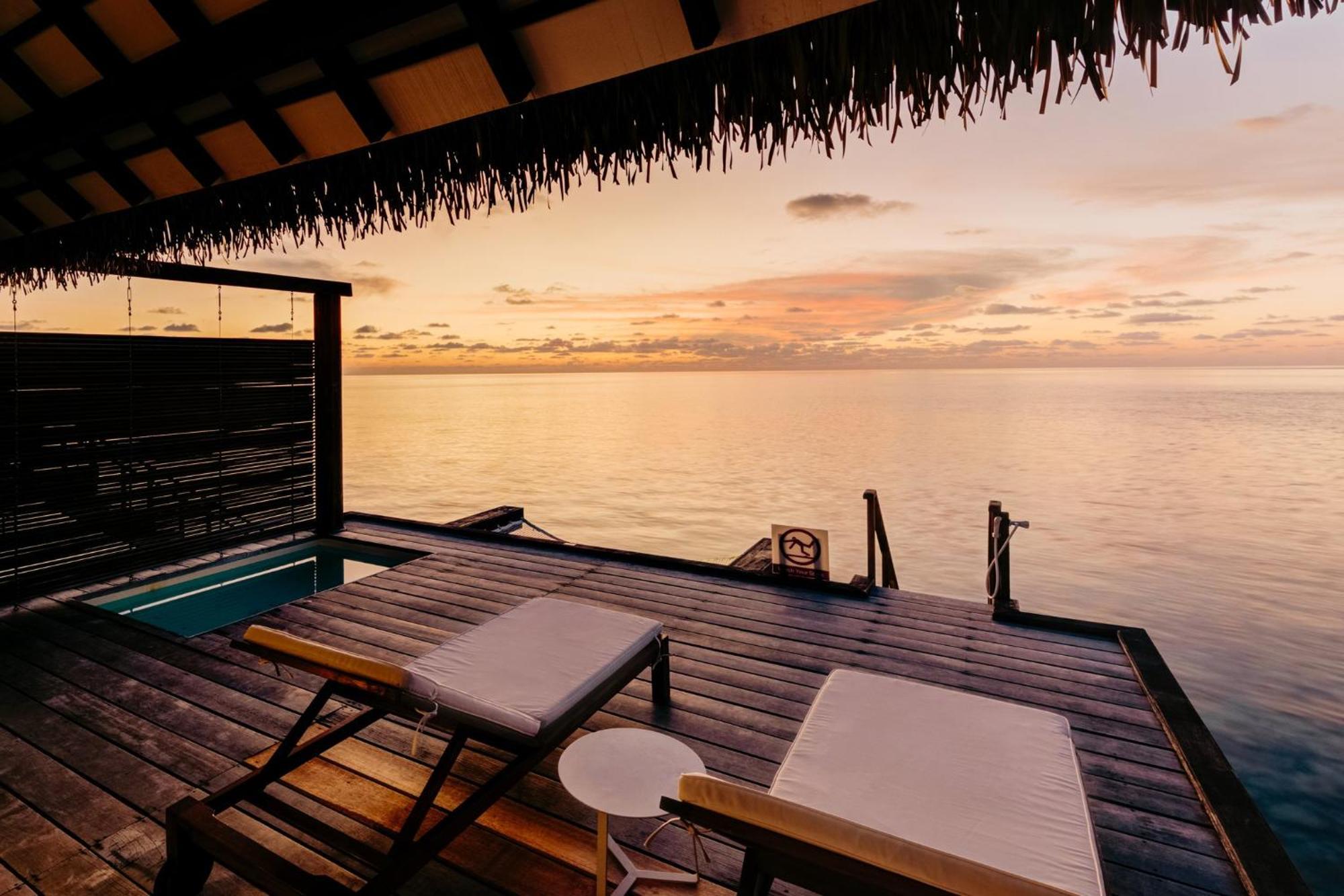 Cinnamon Velifushi Maldives Aarah Island Экстерьер фото Sunset at the Maldives